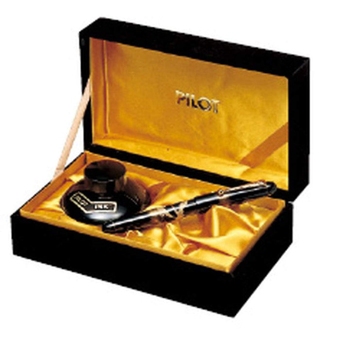 Pilot Medium Togide Makie Fountain Pen in Black Tonbo Lacquer FK-5Mp-Sr-M-Kiichin - The #1 Place for Japanese Goods in Your Hand!