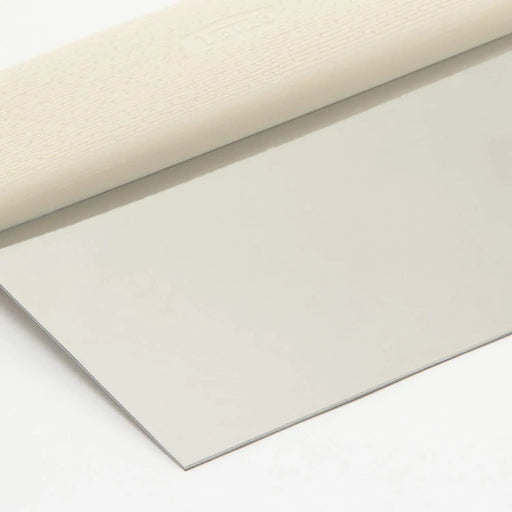 Top-Notch TKG Polyethylene Scraper A User-Friendly Solution for Efficient Scraping-Kiichin - The #1 Place for Japanese Goods in Your Hand!