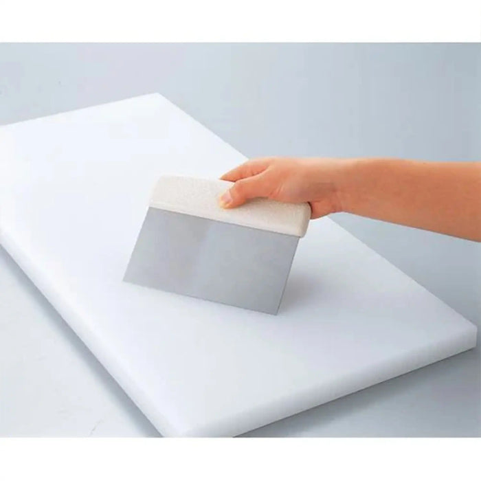 Top-Notch TKG Polyethylene Scraper A User-Friendly Solution for Efficient Scraping-Kiichin - The #1 Place for Japanese Goods in Your Hand!