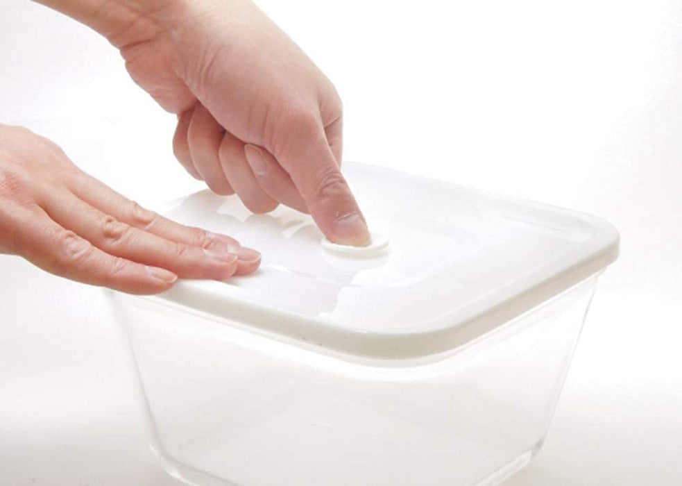 https://cdn.shopify.com/s/files/1/0564/5166/1891/files/Iwaki-HeatResistant-Glass-Airtight-Container-White-Deep-Large-15.5Cm-W-X-15.5Cm-D-X-8.0Cm-H-700Ml-C3247Hmmpw-4905284163648-3.jpg?v=1755763377