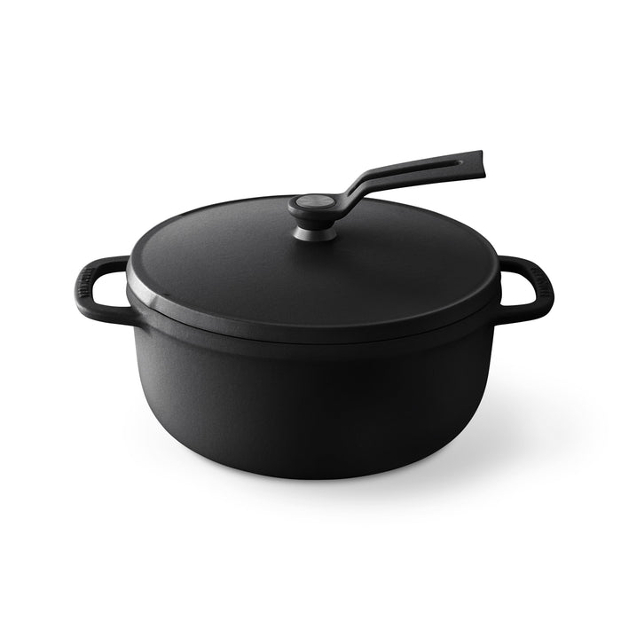 https://cdn.shopify.com/s/files/1/0564/5166/1891/files/Vermicular-Cast-Iron-Enamel-Pot-18Cm-Matte-Black-Waterless-Cooking-Waterless-Bake-With-Exclusive-Recipe-Book-Oven-Pot-2-SelfStanding-Lid-Op2R18SBk-4582693921962-0.jpg?v=1752820773