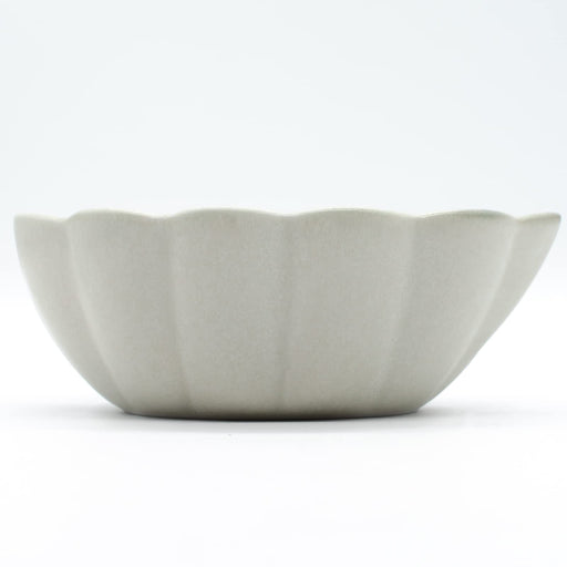 Aito Sui Sui Small Bowl 13cm Moon White Mino Ware Japan 288210-Kiichin - The #1 Place for Japanese Goods in Your Hand!